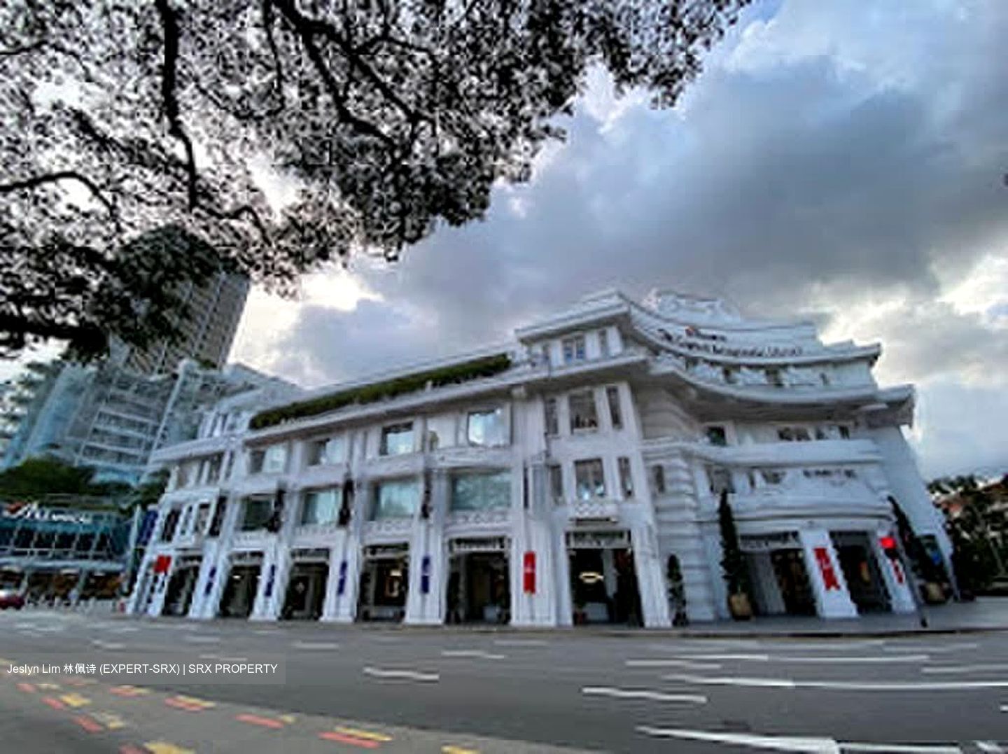 Peninsula Shopping Complex (D6), Retail #592845391